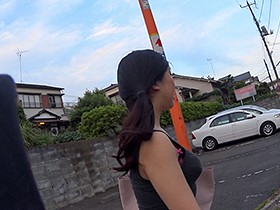マキシワンピ女をレイプ！3薄着1枚で出歩くエロ女を人気の少ない場所まで尾行して… あえて脱がさず服の上から身体をまさぐり着衣のままハメて中出し　サンプル画像09
